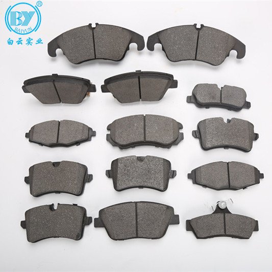 D1302 Ceramic Low Metal High-temperature Resistant and Fast Dissipating Brake Pads Suitable for Korean Cars